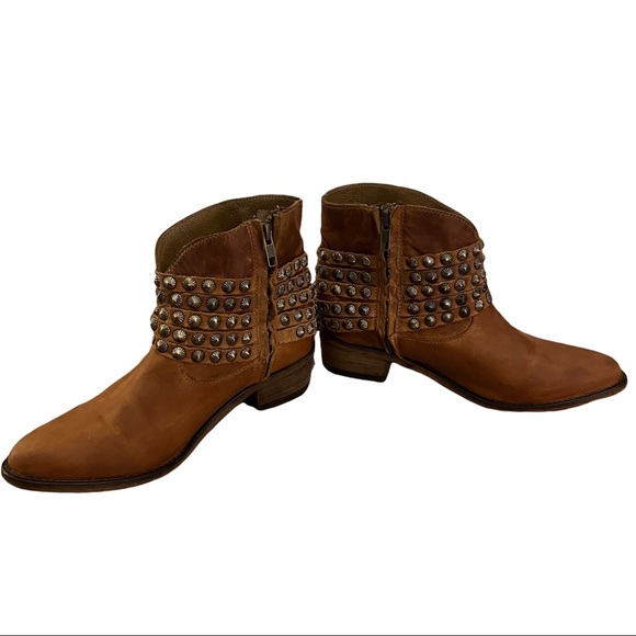 Steve by Steve Madden | Janne Studded Brown Ankle Boots size 7.5 - Picture 5 of 12